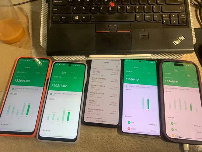 【2025年4月】知识付费镰刀训练营：单号年赚百万的超级IP孵化术-董叔项目网